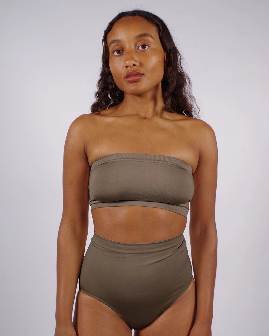 CAPTIVATING Bandeau Bra Top | Muddy Grey