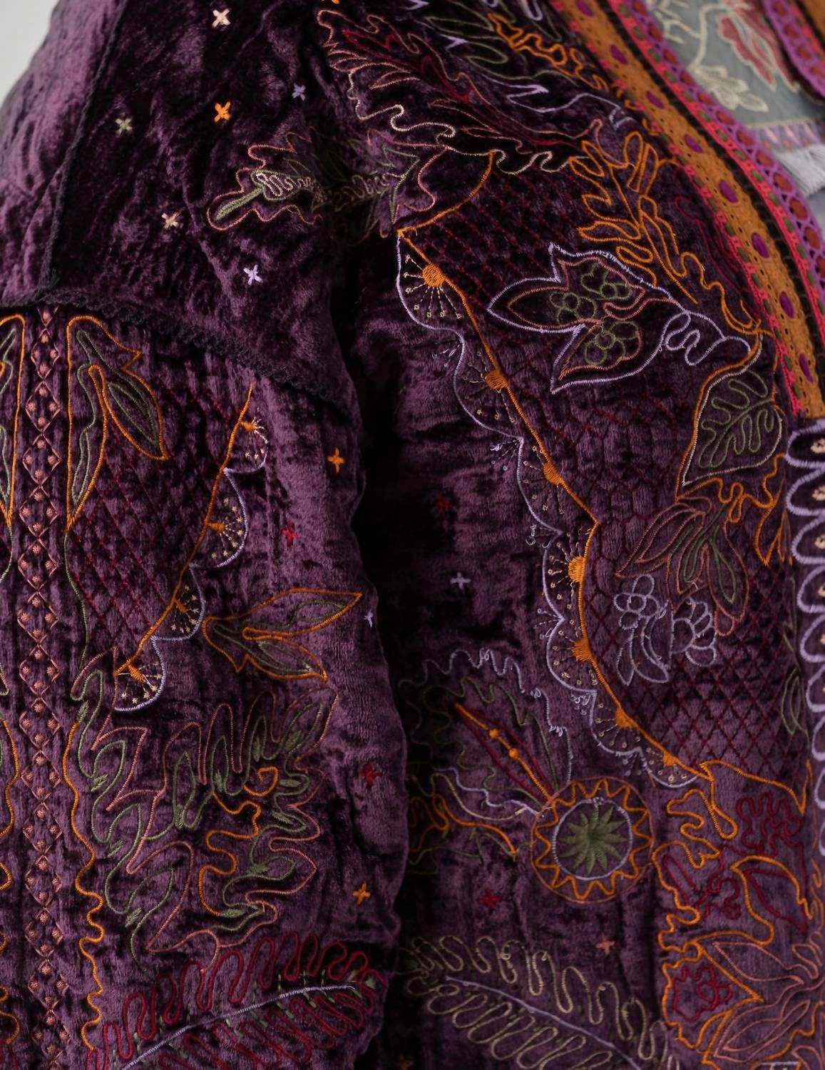 Loveena Coverup In Winter Bloom