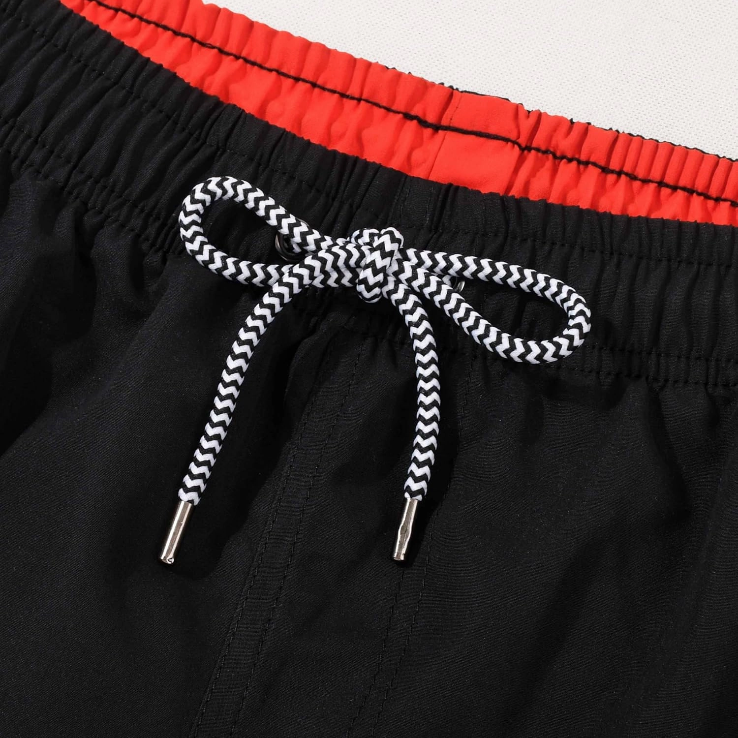 MADHERO Mens Swim Trunks 5 Inch Quick Dry Bathing Suit with Mesh Lining Beach Shorts