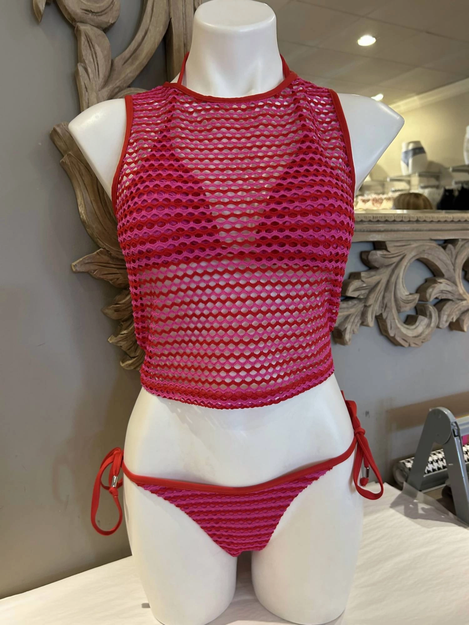 Mesh Effect Mesh Tank In Chilli Red