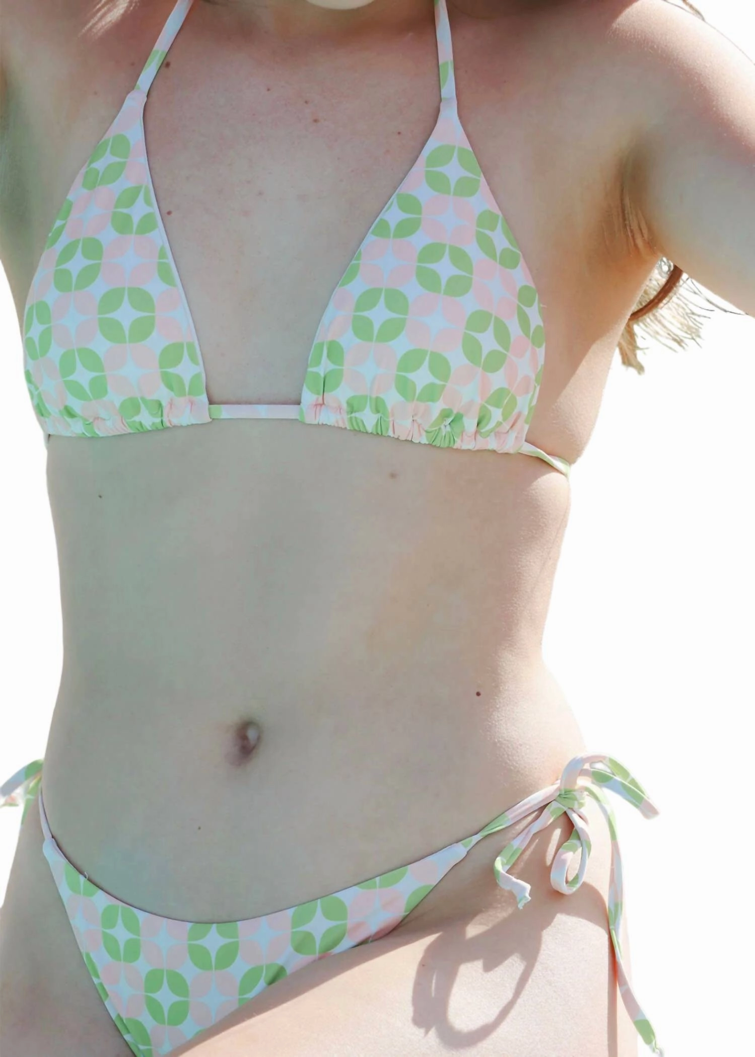 Mia Bikini Top In Retro Pop