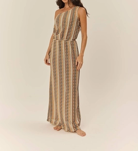 Mila Cover-Up In Multi