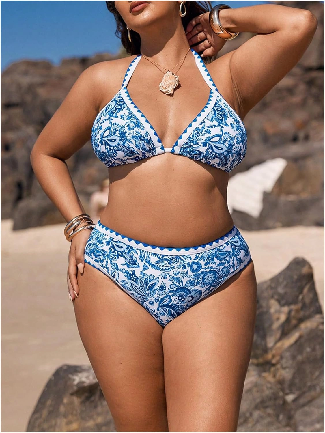 OYOANGLE Women's Plus Size 2 Piece Boho Printed Bikini Swimsuit Triangle Halter Bathing Suit High Waisted Swimwear