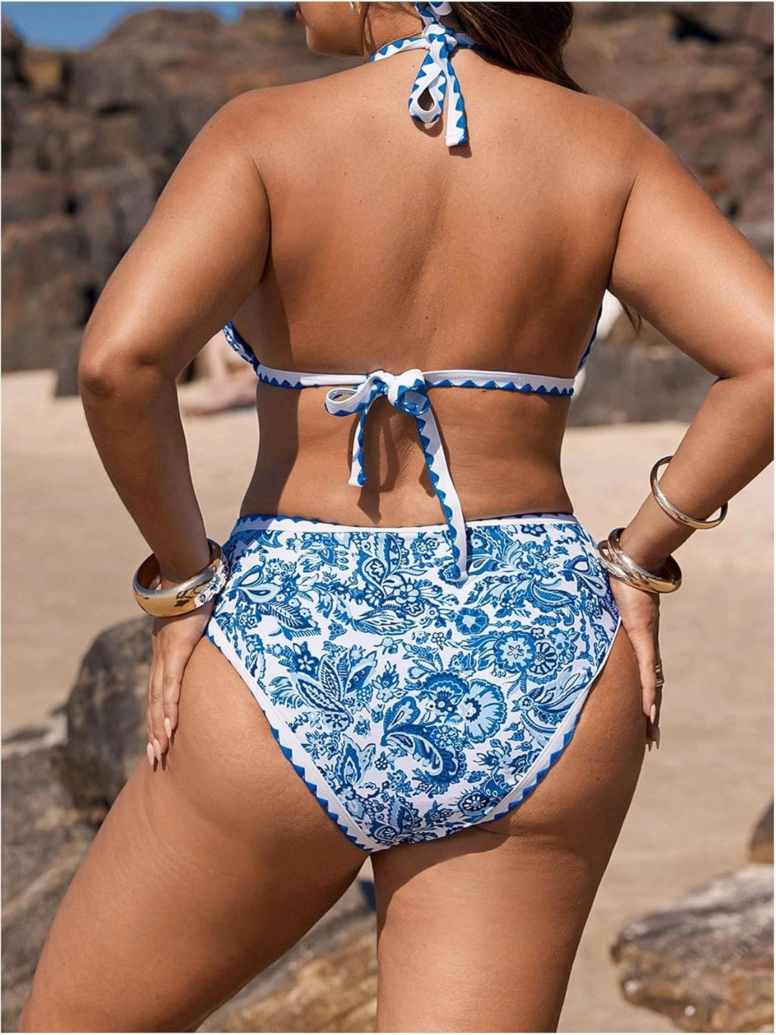 OYOANGLE Women's Plus Size 2 Piece Boho Printed Bikini Swimsuit Triangle Halter Bathing Suit High Waisted Swimwear