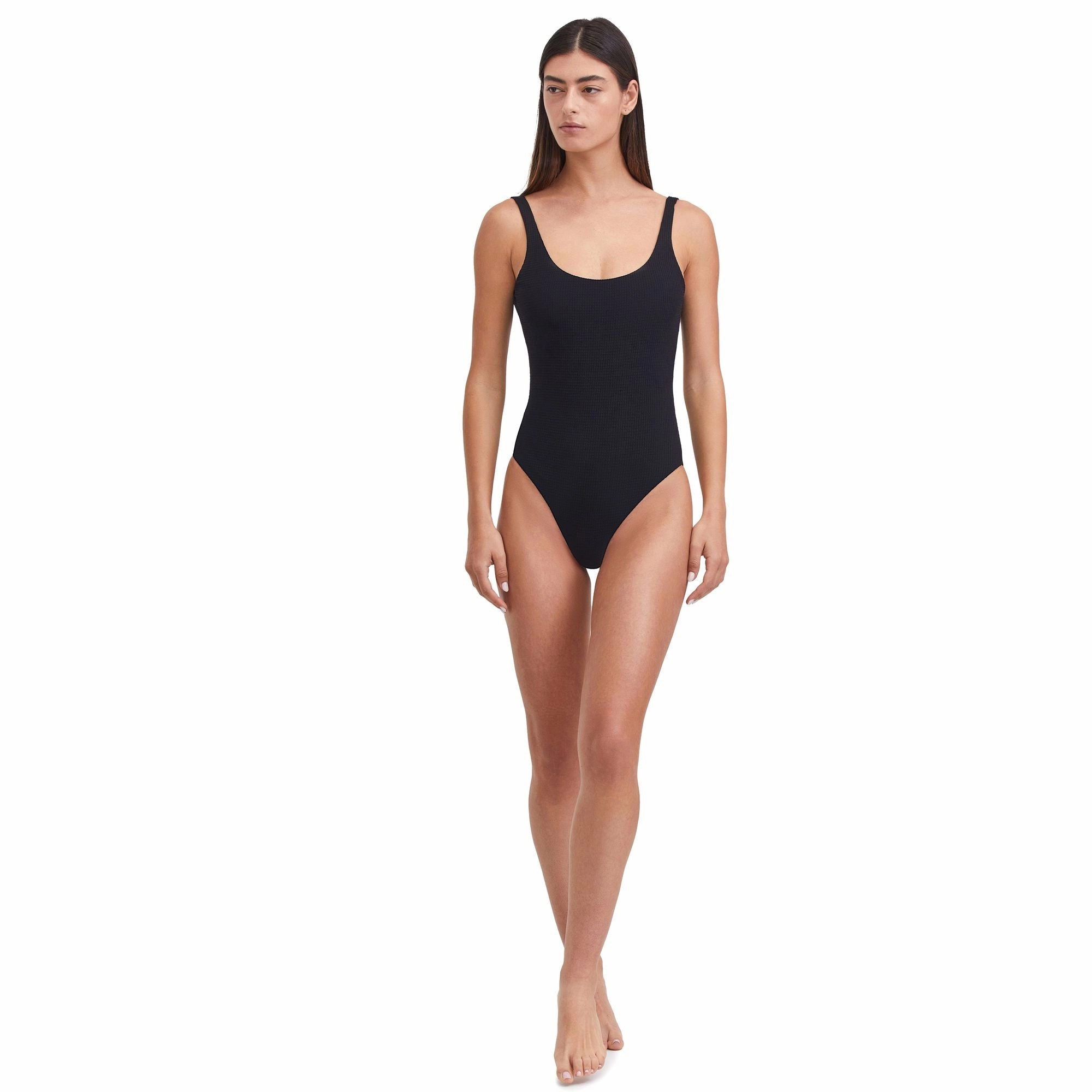 Solid Textured Scoop Neck One-Piece Swimsuit With Low Back
