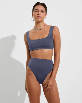 Streamline Top - Varsity