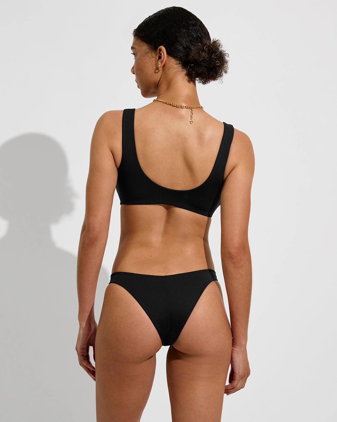 Twisted Plunge Top D - Jet