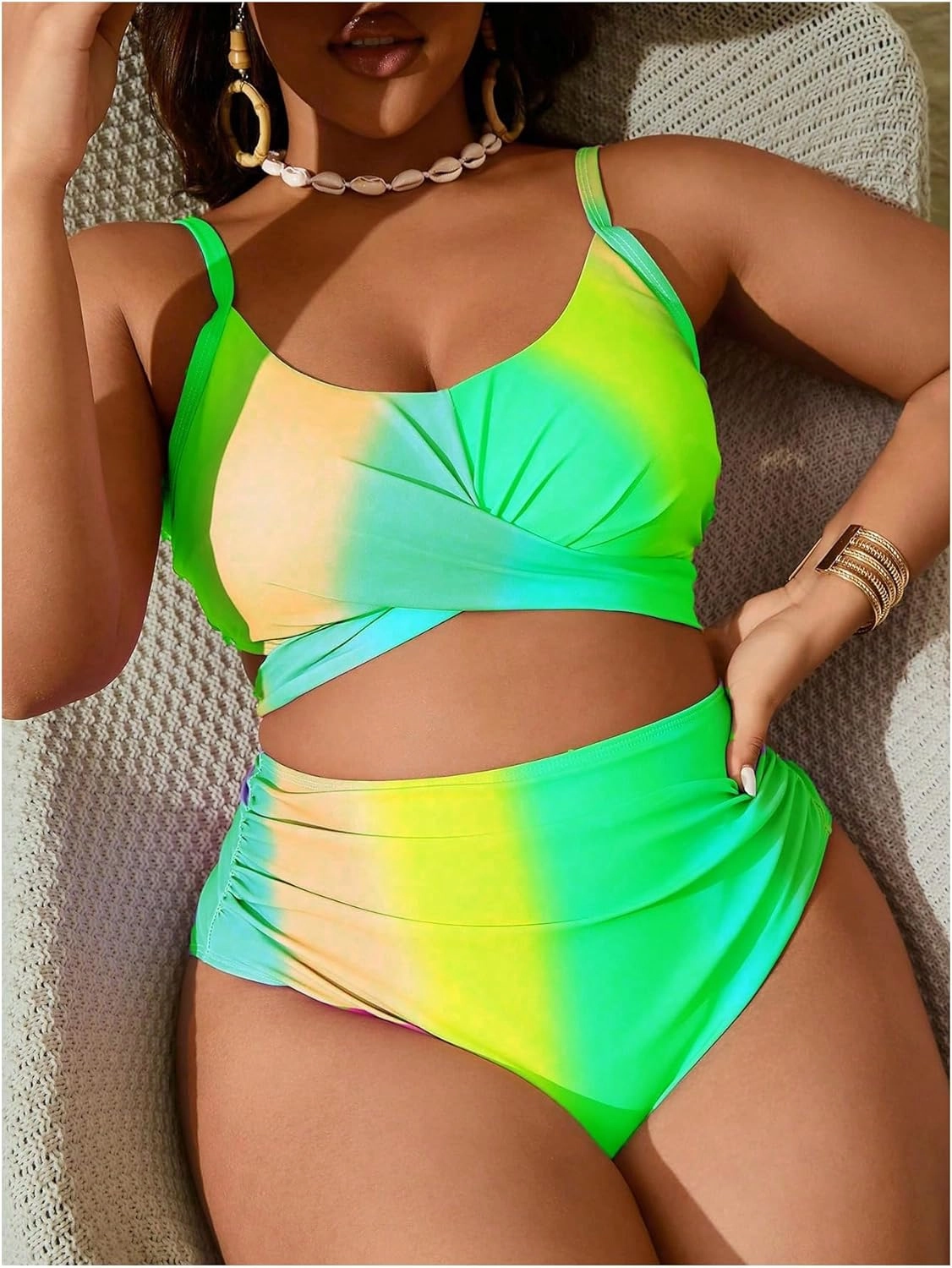 Verdusa Women's Plus Size 2 Piece Colorblock Ombre Bikini Set Cross Front Ruched Tie Back Swimsuit
