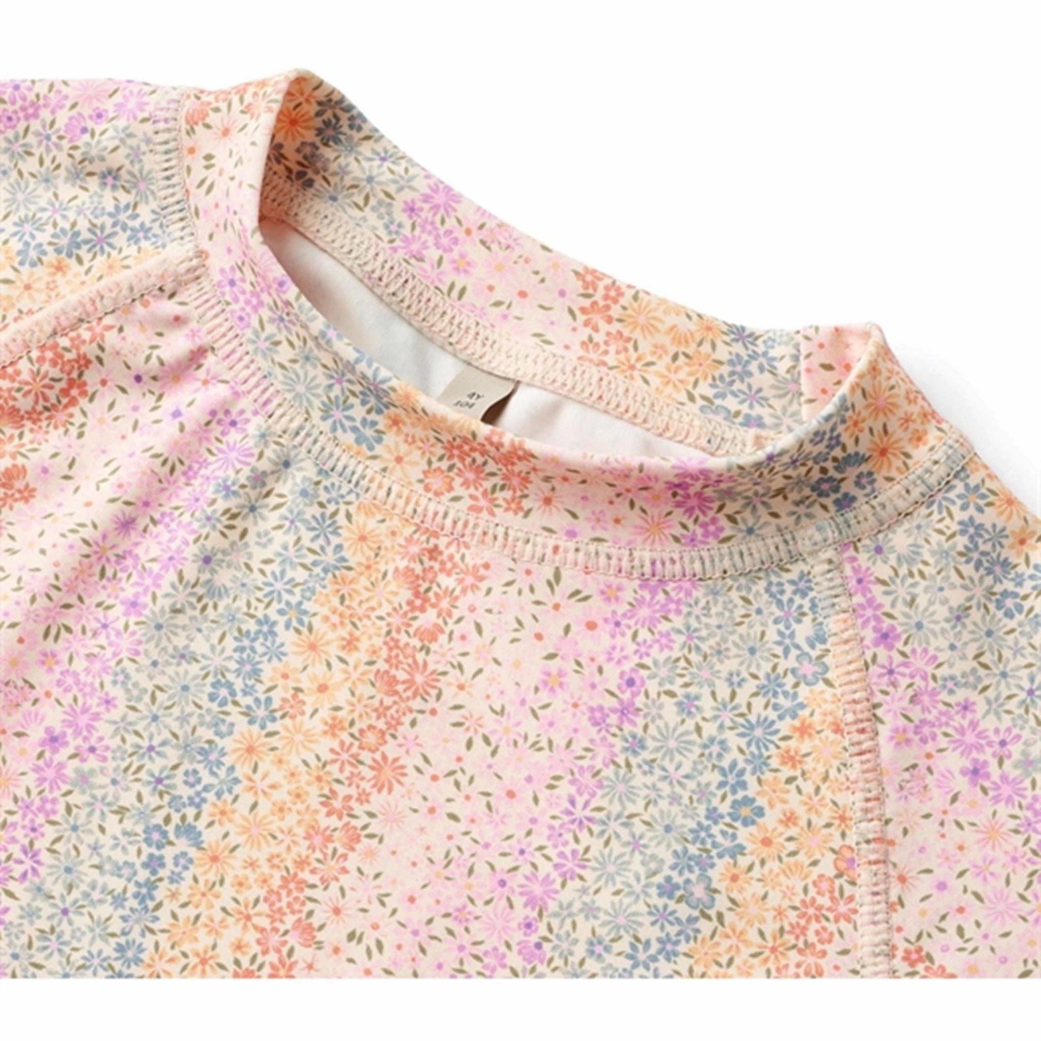 Wheat Rainbow Flowers Bade T-shirt Jackie