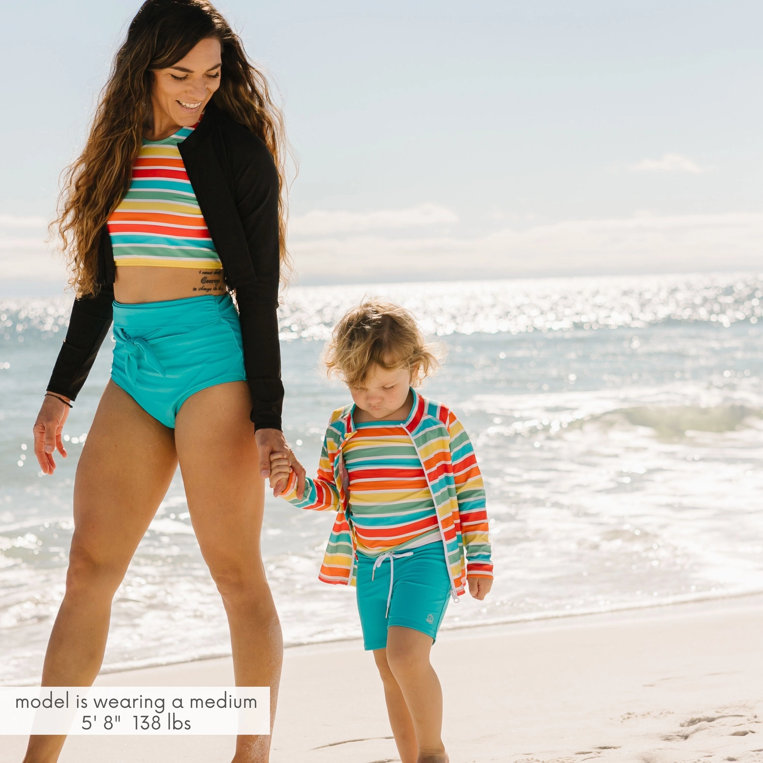Women's Long Sleeve Crop Rash Guard | ???Black???
