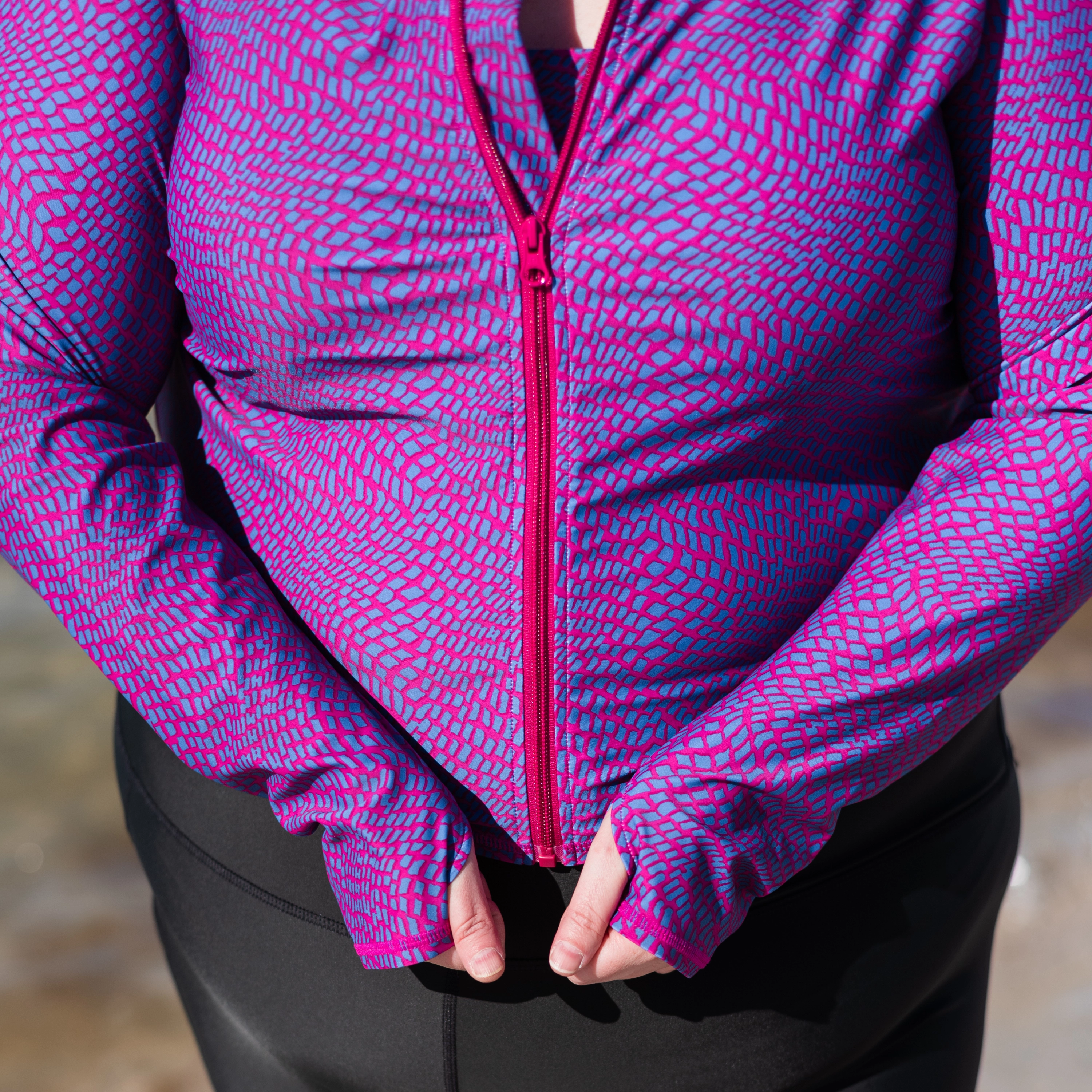 Women's Long Sleeve Crop Rash Guard | ???In Disguise???