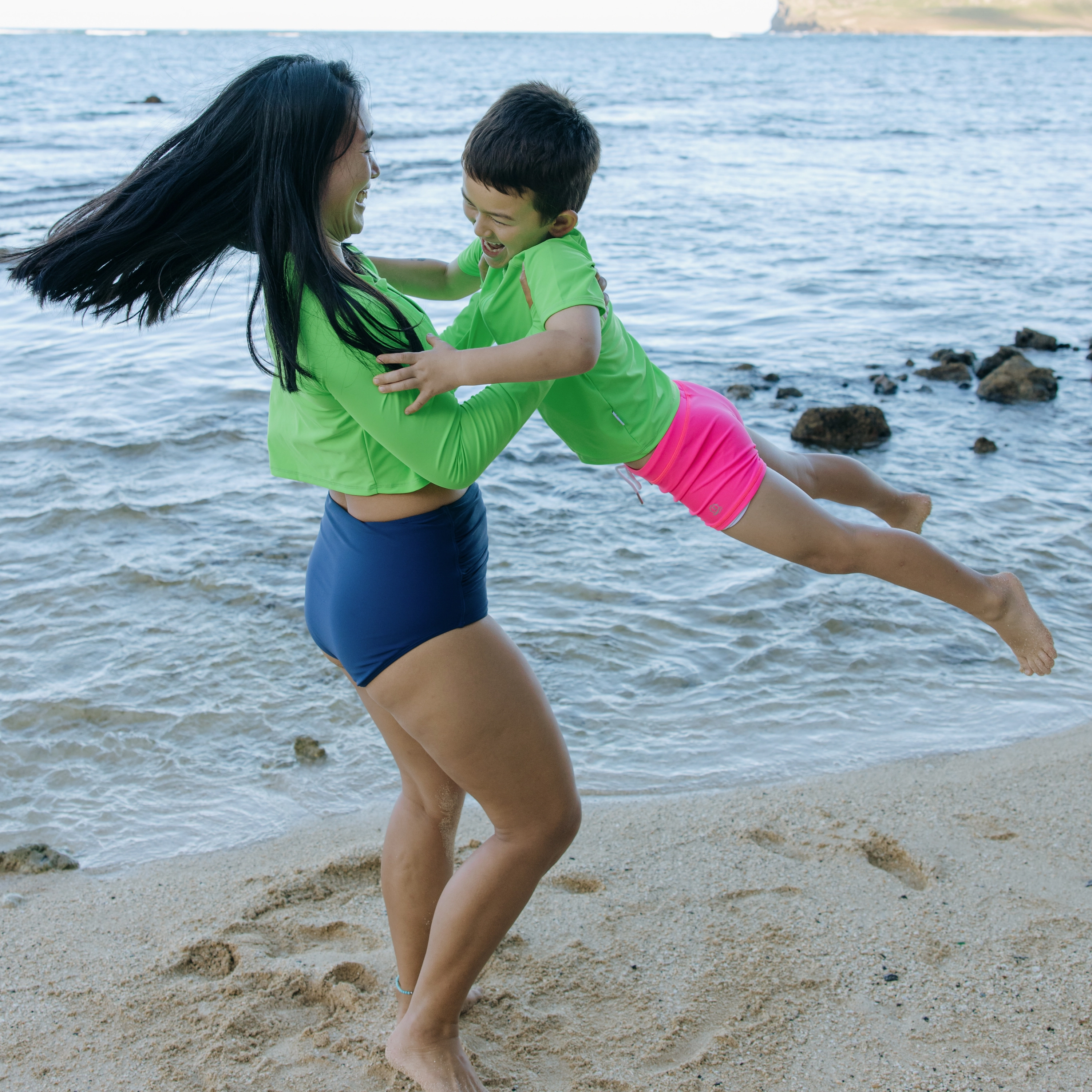 Women's Long Sleeve Crop Rash Guard | ???Neon Green???