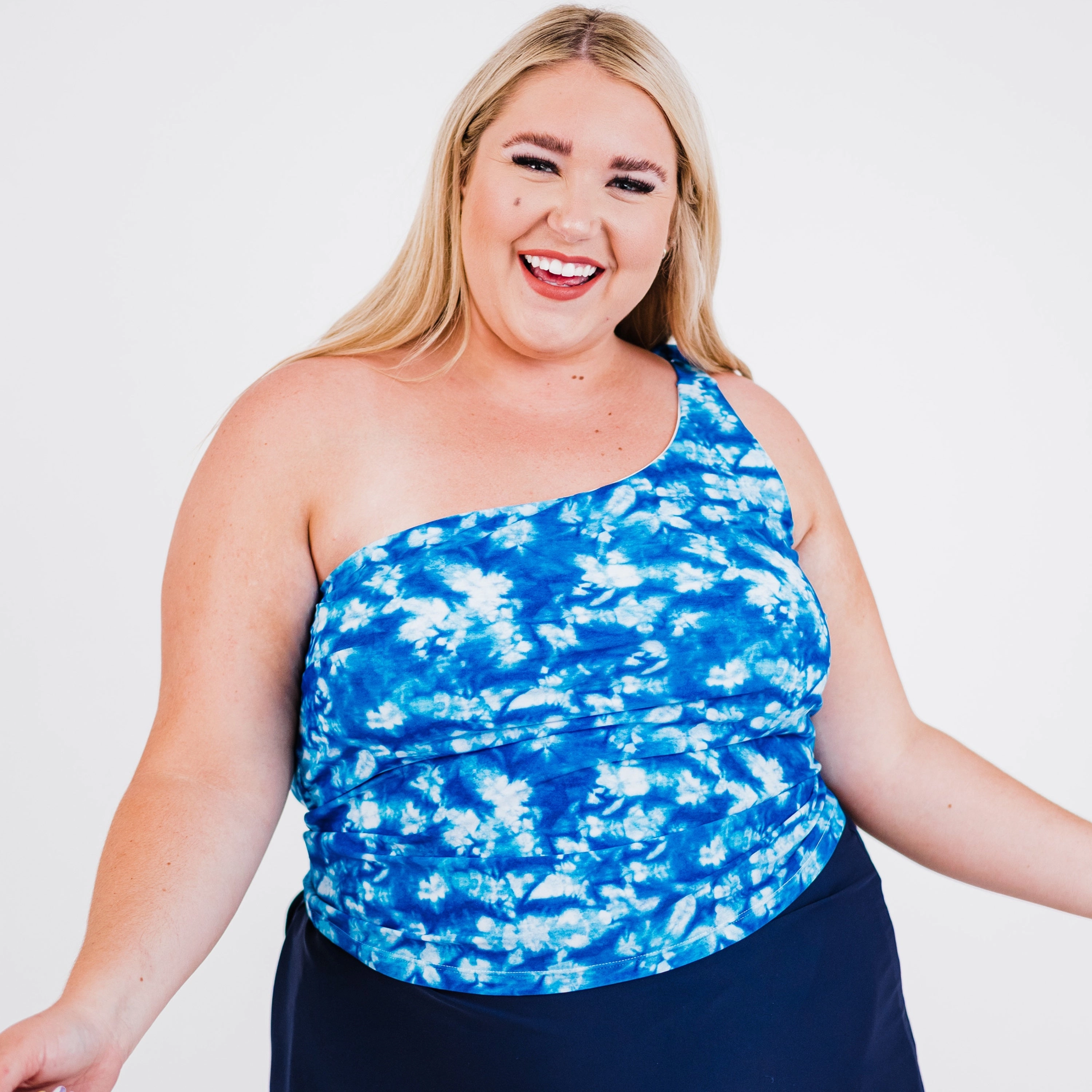 Women's Plus One Shoulder Layla Crop Swim Top With Built In Bra