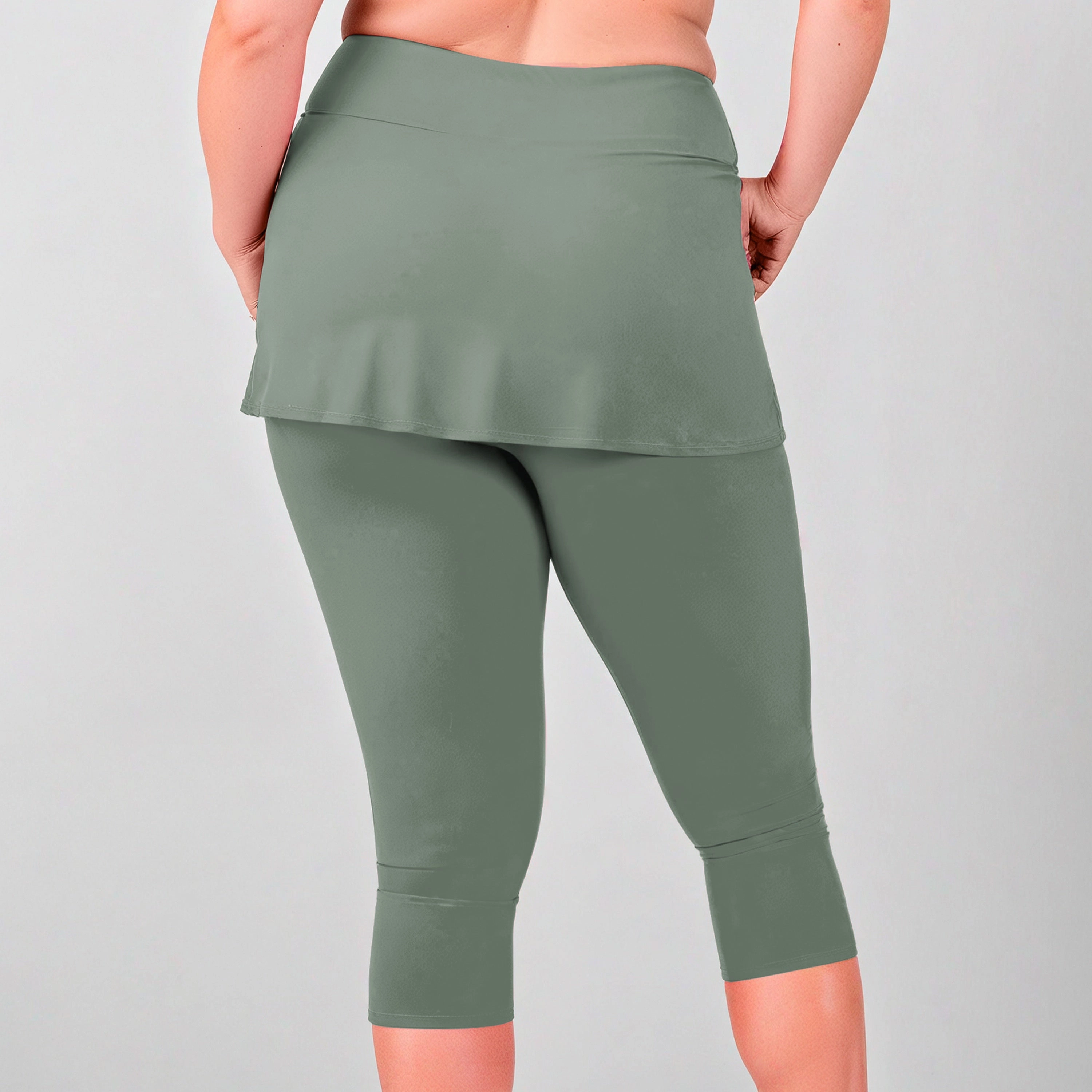 Women's Plus Skirted Swim Capris