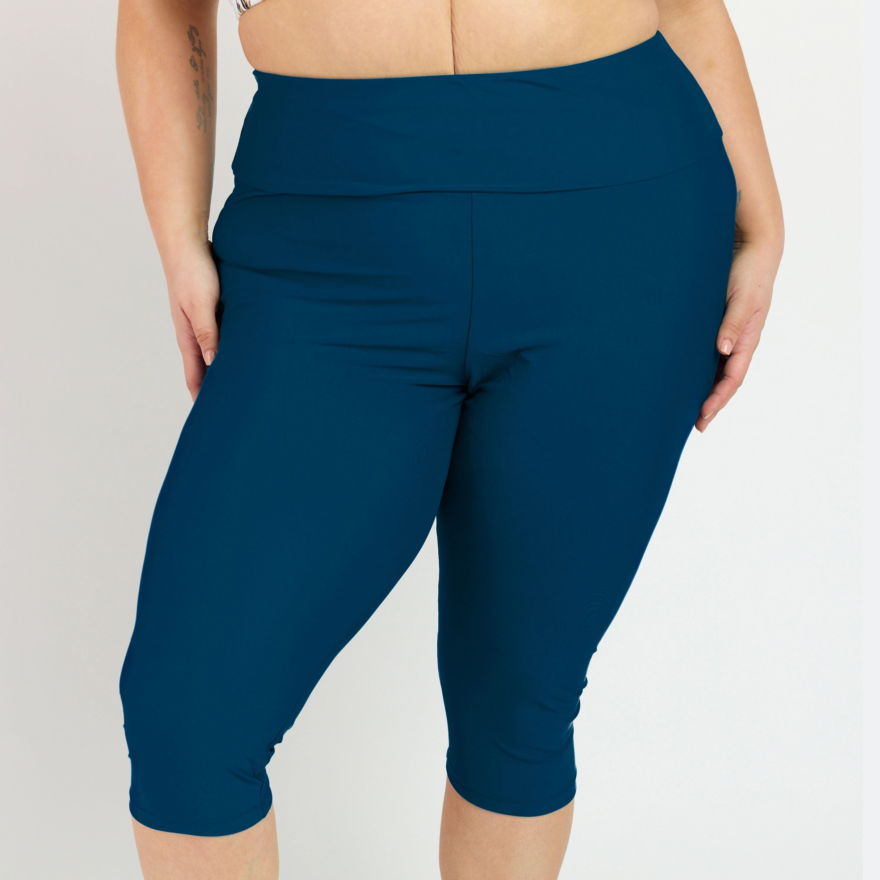 Women's Plus Women's High Waisted Capri Swim Leggings