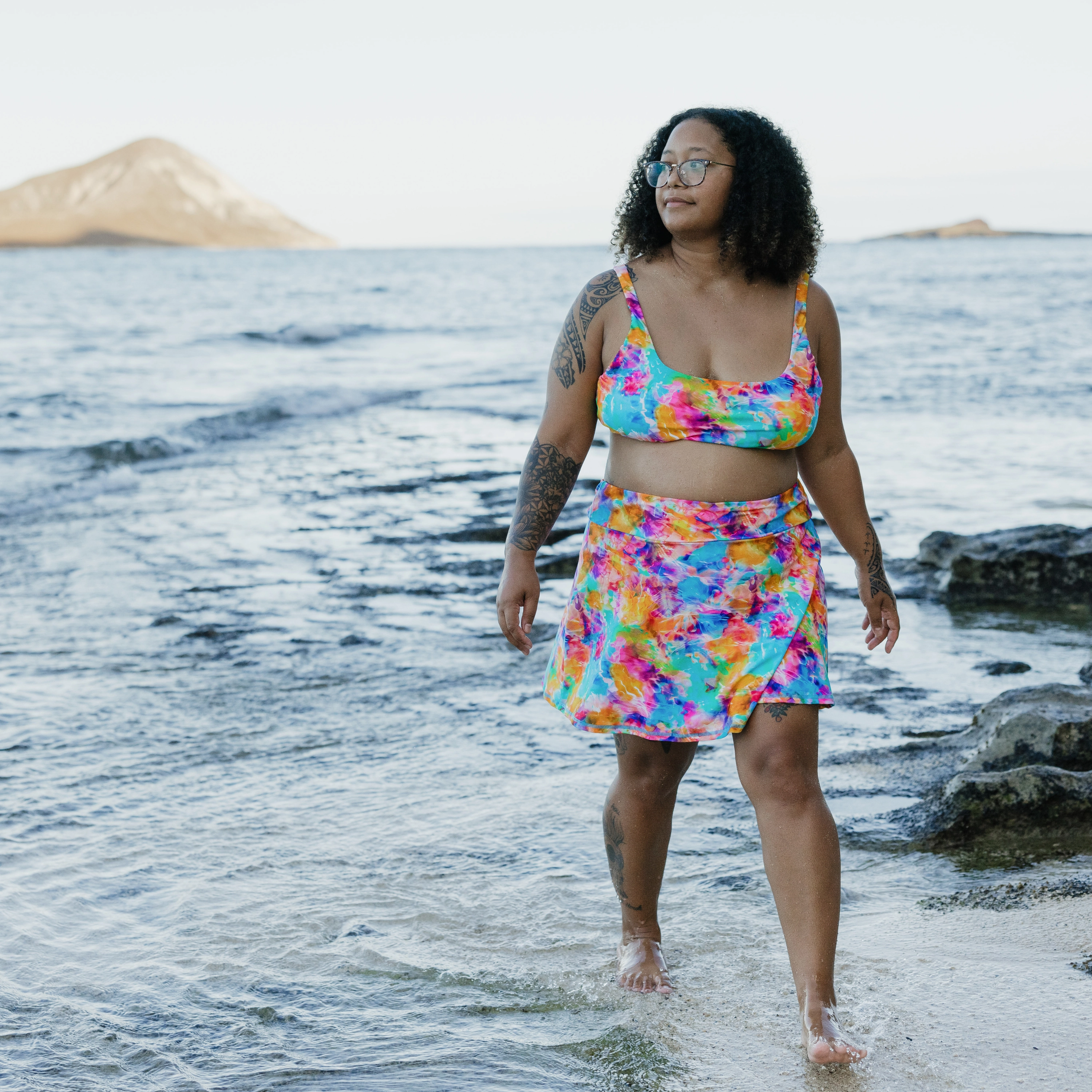 Women's Scoop Neck Bikini Top Plus Size | "Impressions"