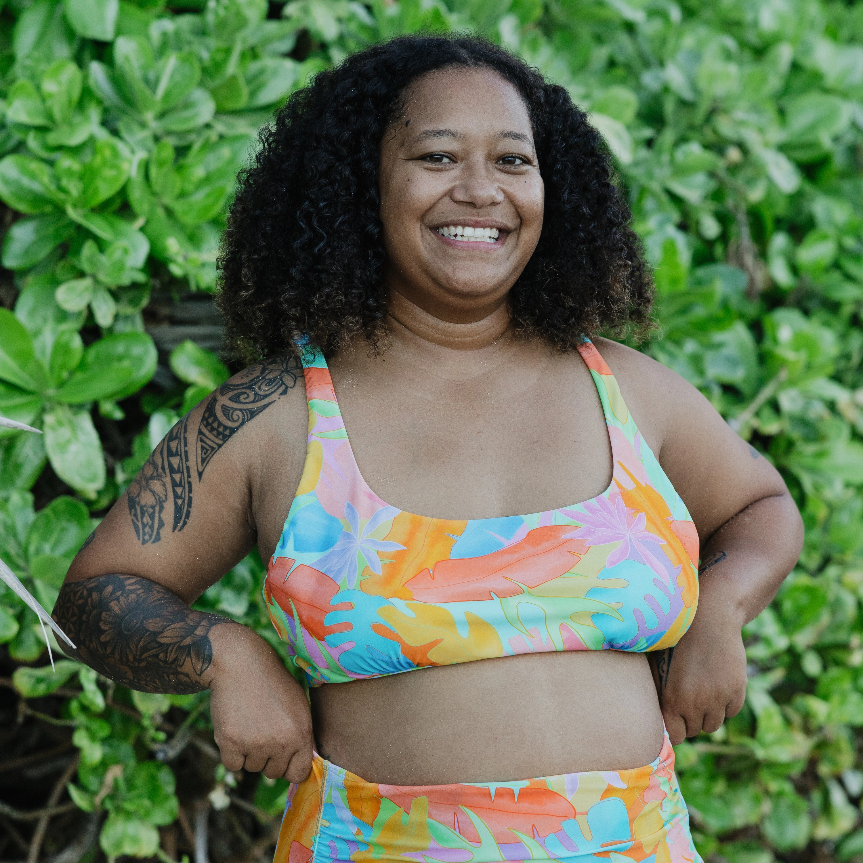 Women's Scoop Neck Bikini Top Plus Size | "Vibrant Vacay"
