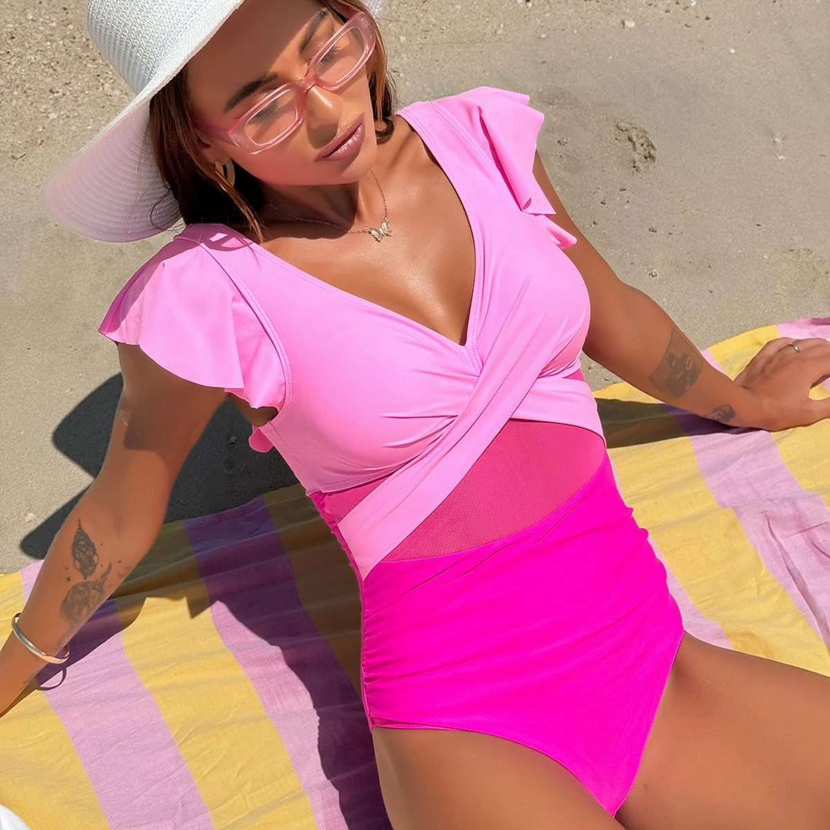 YaShaer Women's One Piece Swimsuit Bathing Suit Retro Ruffled V Neck Bathing Suits Tummy Control Swimwear